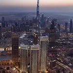 Livbnb Suites - Lavish 2Br W/ Burj Khalifa Views & Near Dubai Mall