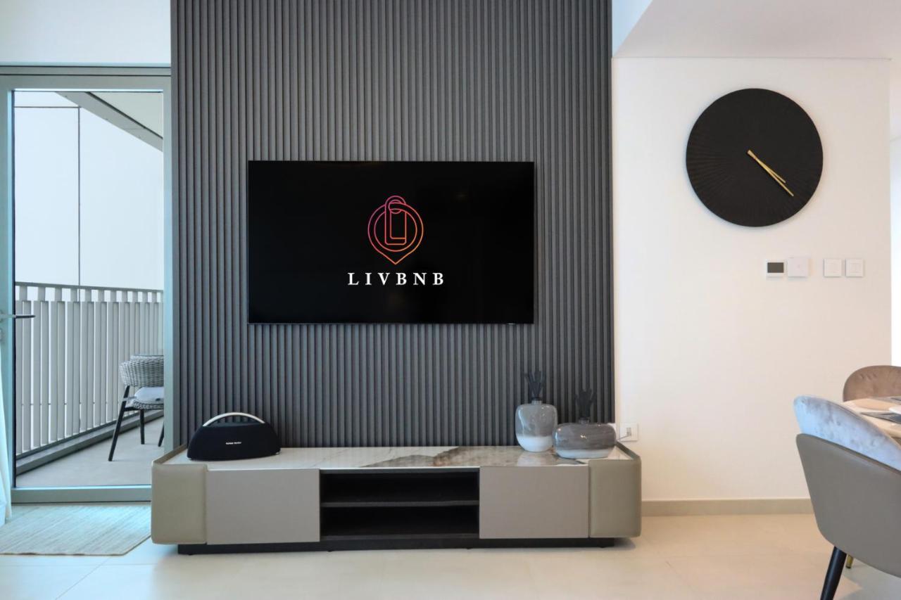 Livbnb - Lavish 2br W/ Burj Khalifa Views & Near Mall Apartment