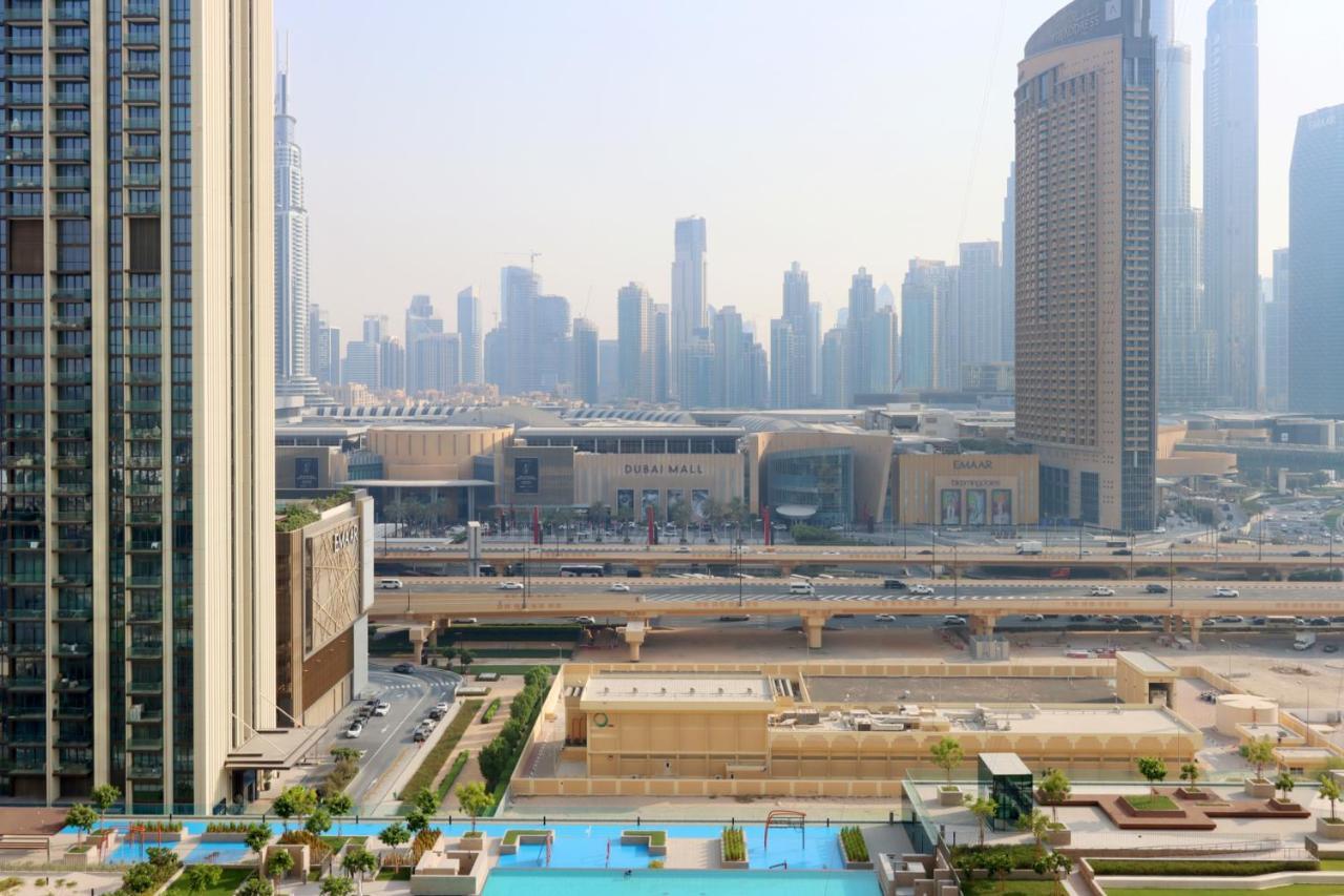 Livbnb - Lavish 2br W/ Burj Khalifa Views & Near Mall Apartment