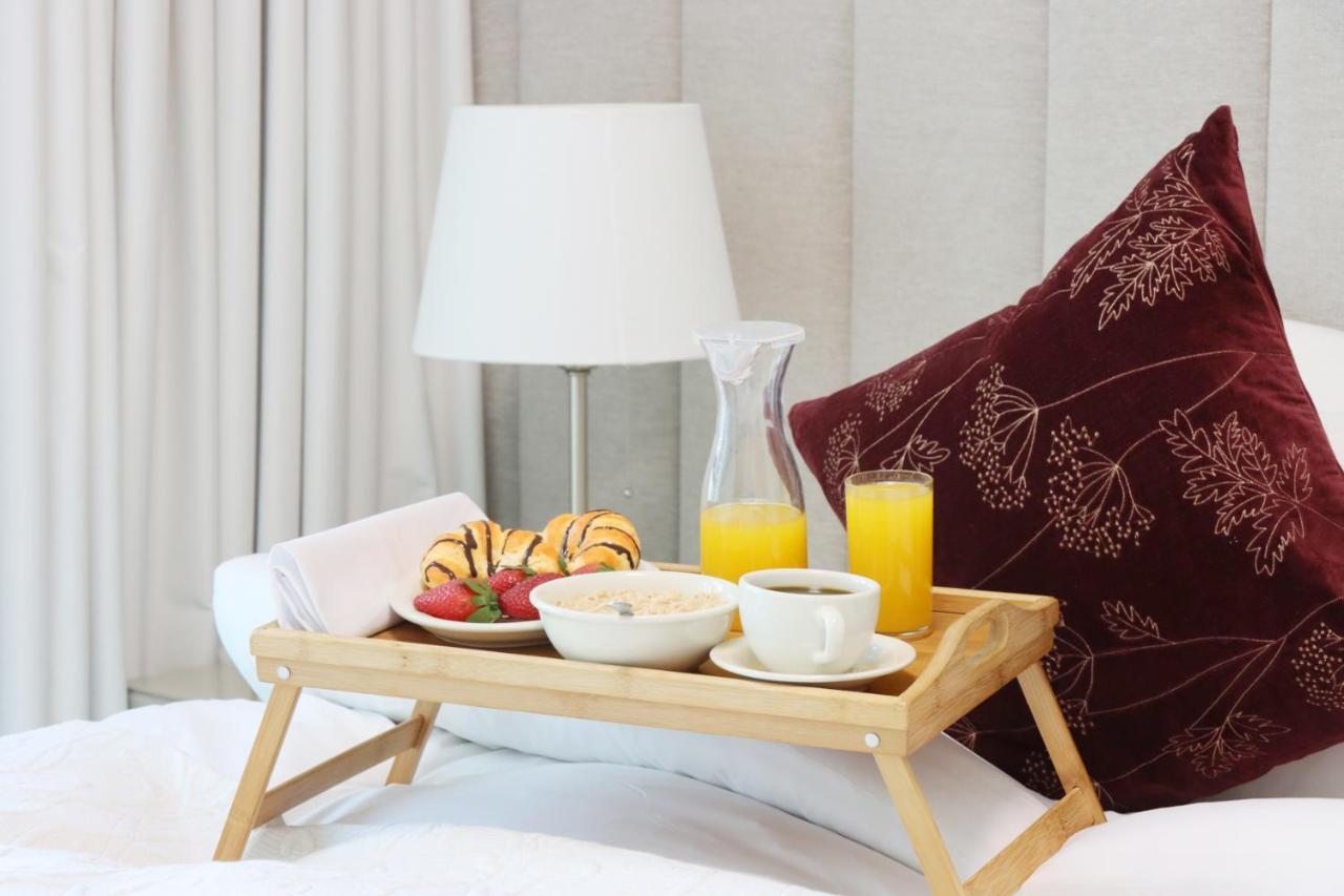 Livbnb - Lavish 2br W/ Burj Khalifa Views & Near Mall