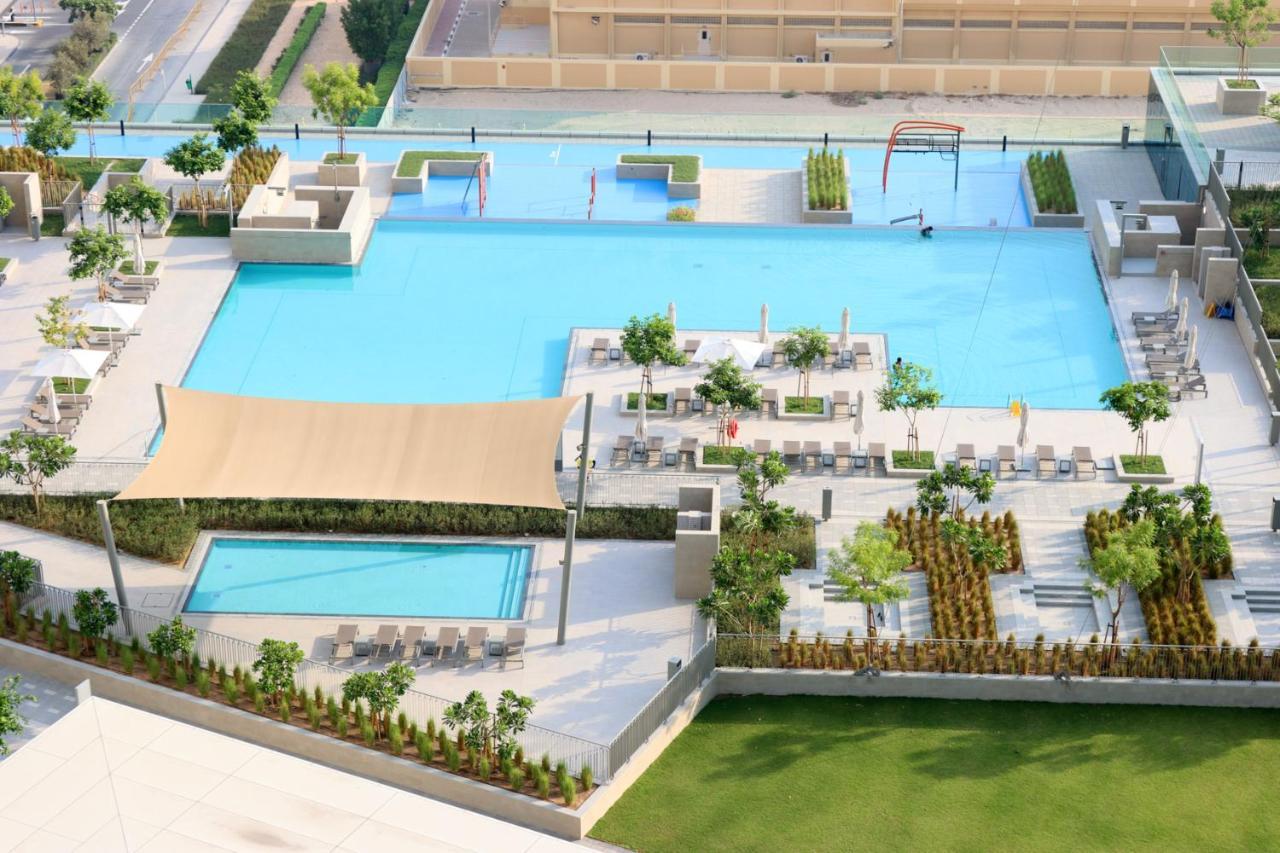 Livbnb - Lavish 2br W/ Burj Khalifa Views & Near Mall Apartment *