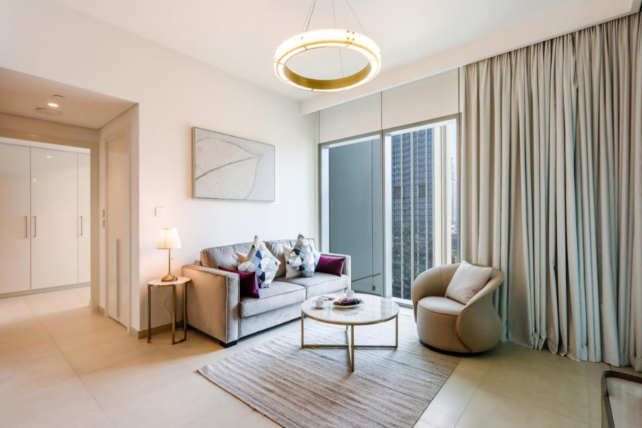 Livbnb - Lavish 2br W/ Burj Khalifa Views & Near Mall Dubai
