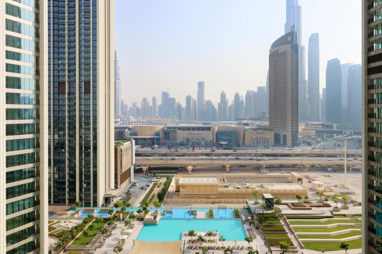 Livbnb - Lavish 2br W/ Burj Khalifa Views & Near Mall *